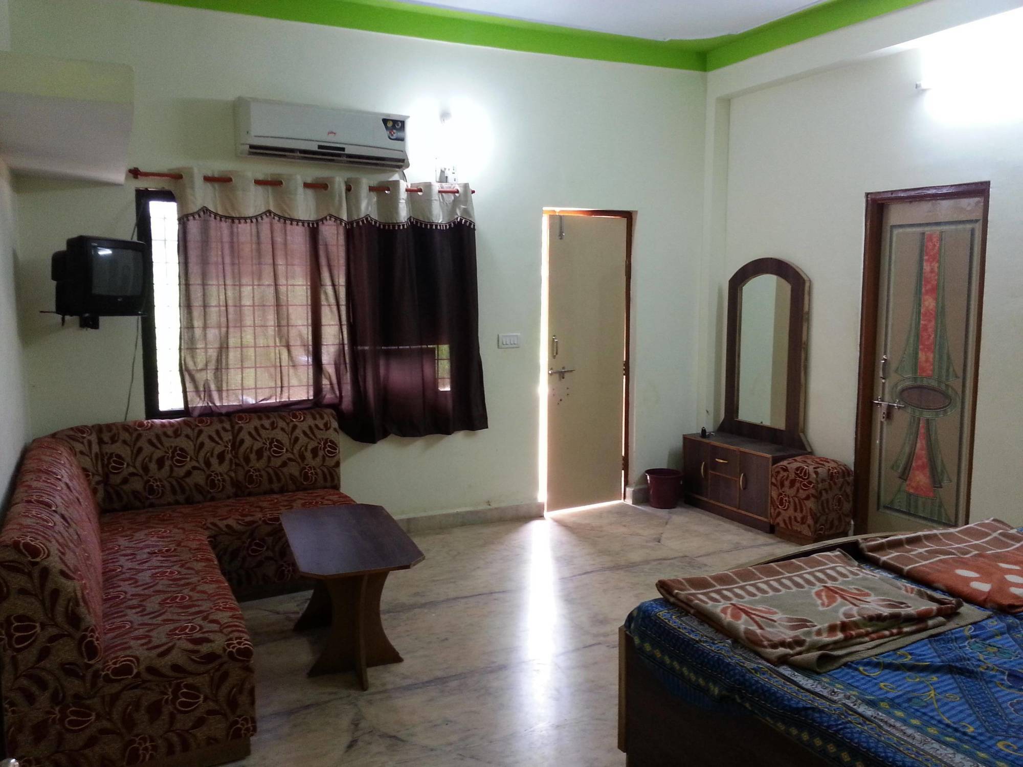 Oyo Flagship Tadoba Tiger Resort Mohurli Luaran gambar
